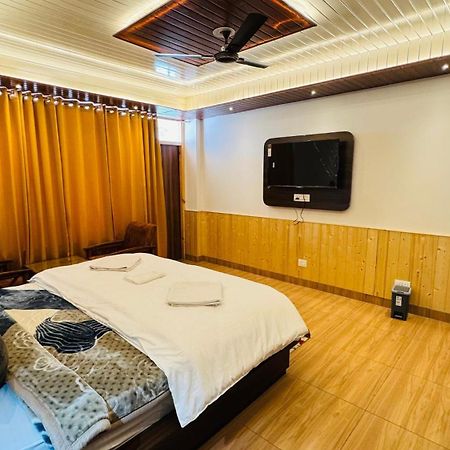 Hotel The Midnight Garden Manali Exterior foto