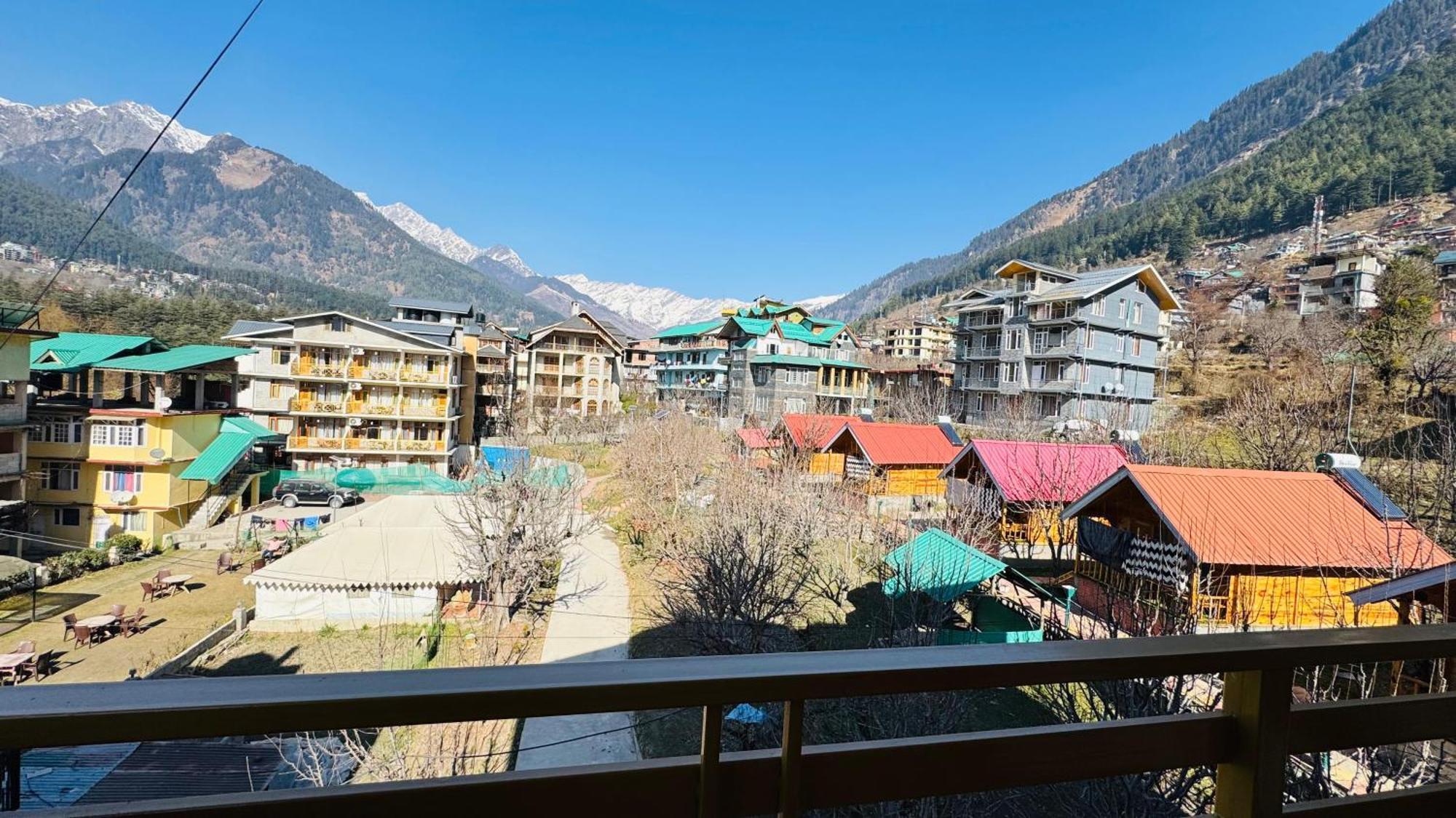Hotel The Midnight Garden Manali Exterior foto