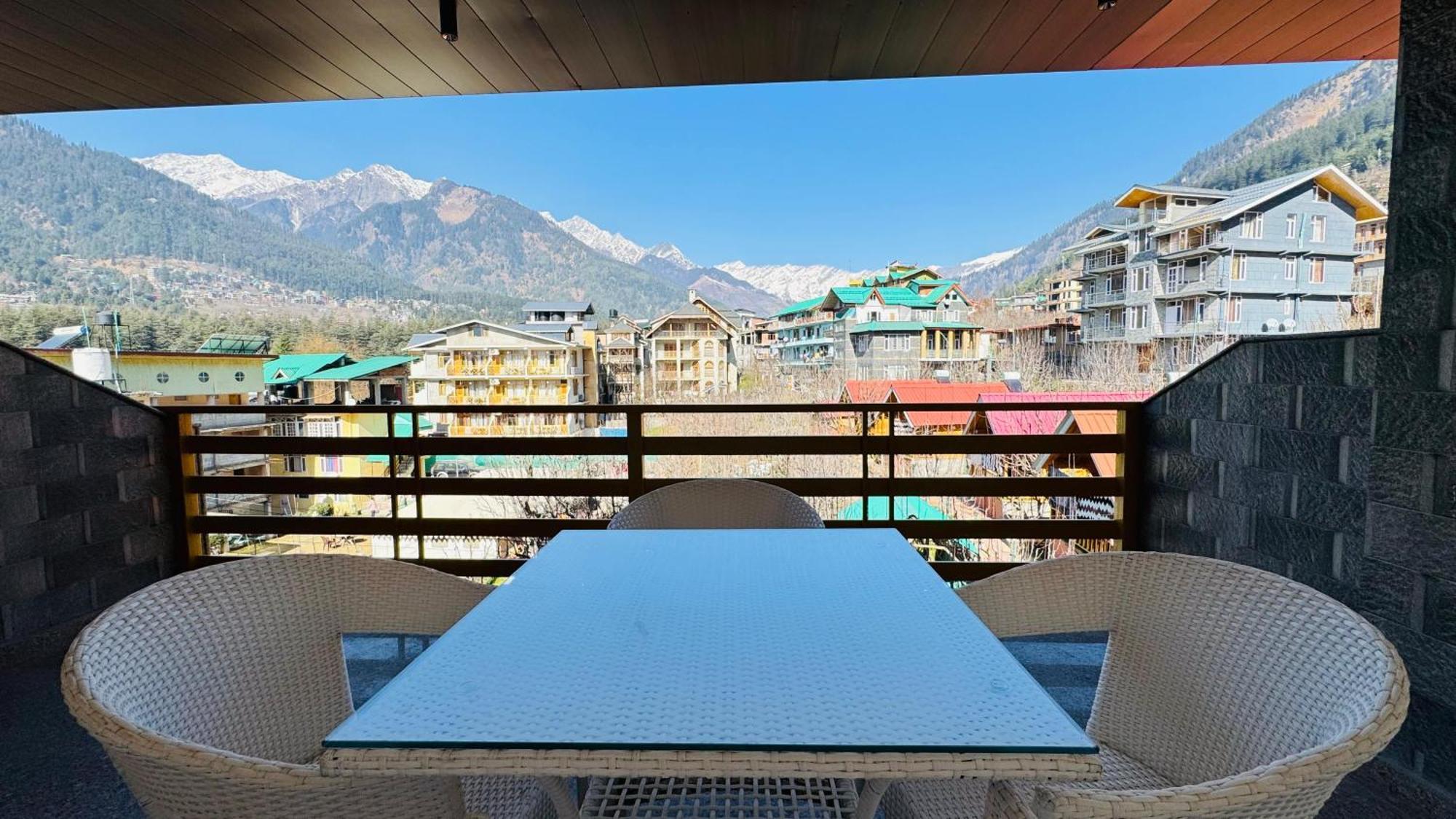 Hotel The Midnight Garden Manali Exterior foto