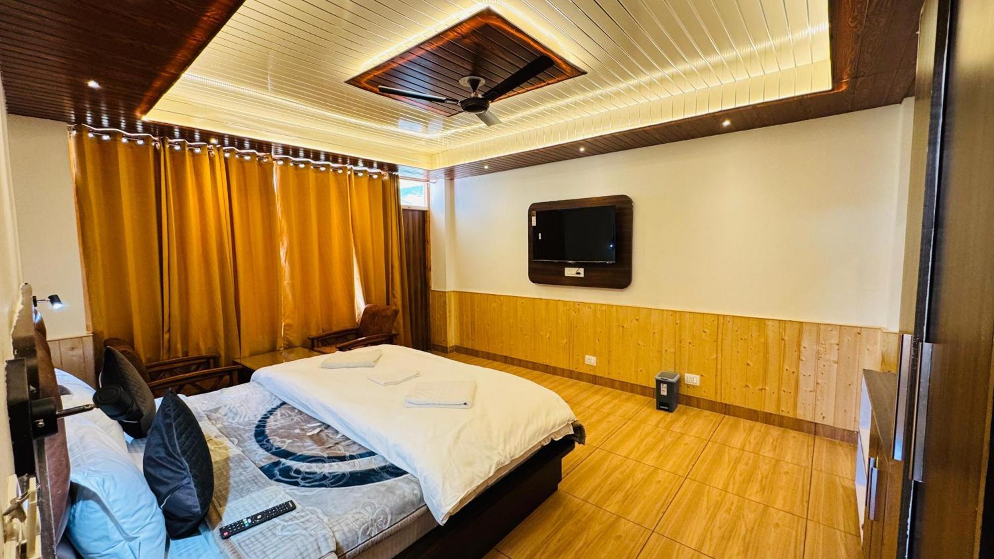 Hotel The Midnight Garden Manali Exterior foto